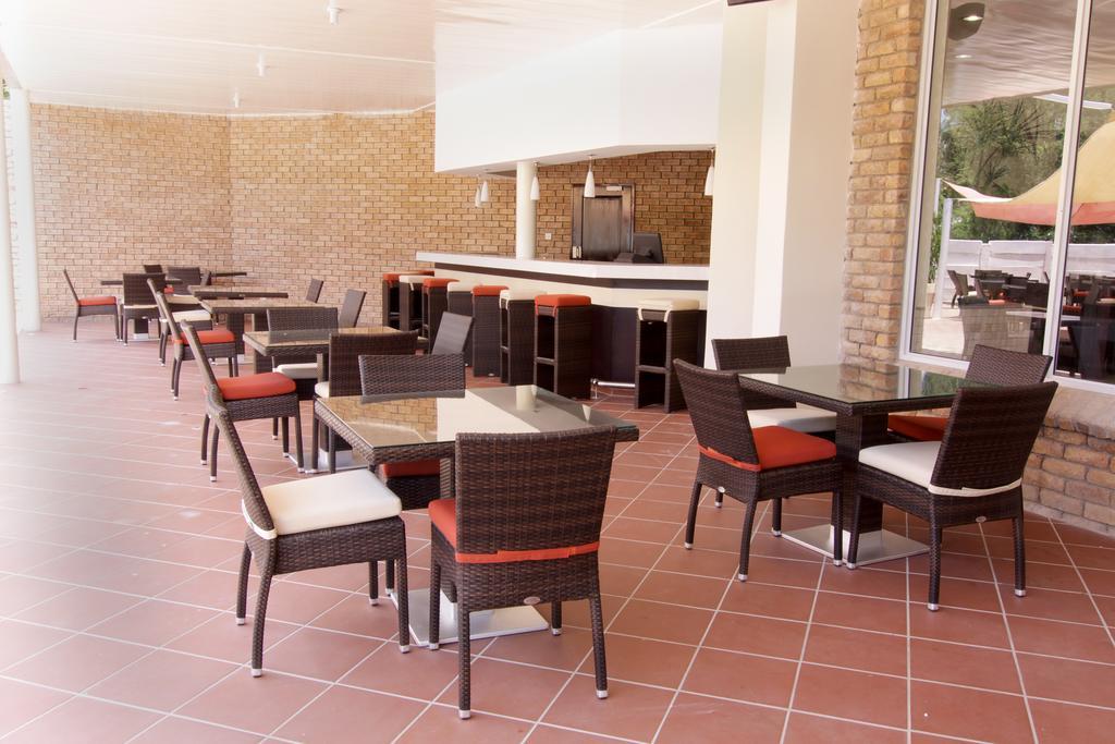 Cresta Lodge Gaborone Dış mekan fotoğraf